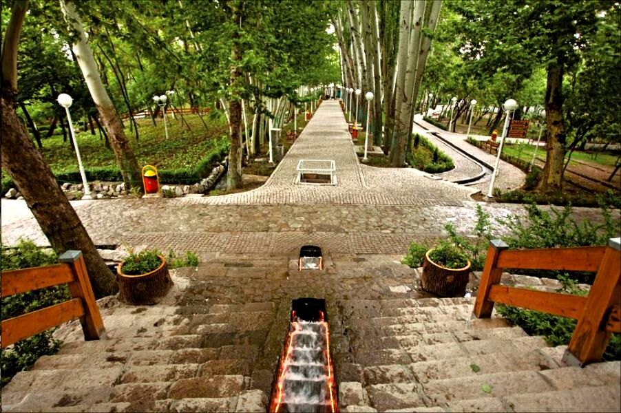تفرجگاه‌های مشهد در روز طبیعت تعطیل است