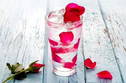 خواص گلاب برای سلامتی و زیبایی