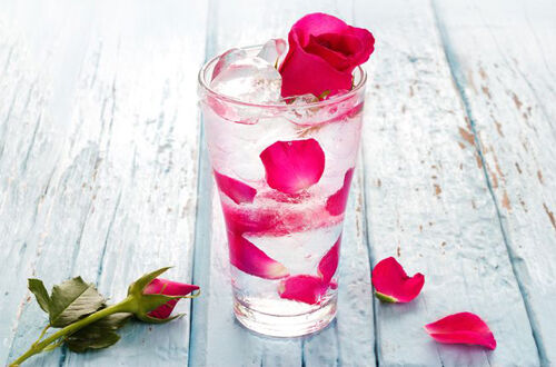 خواص گلاب برای سلامتی و زیبایی