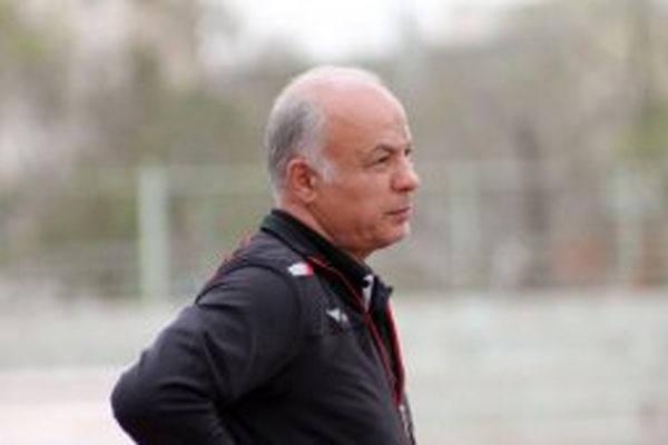 ورود سیاسیون به فوتبال مشهد اثر مثبتی نگذاشته است