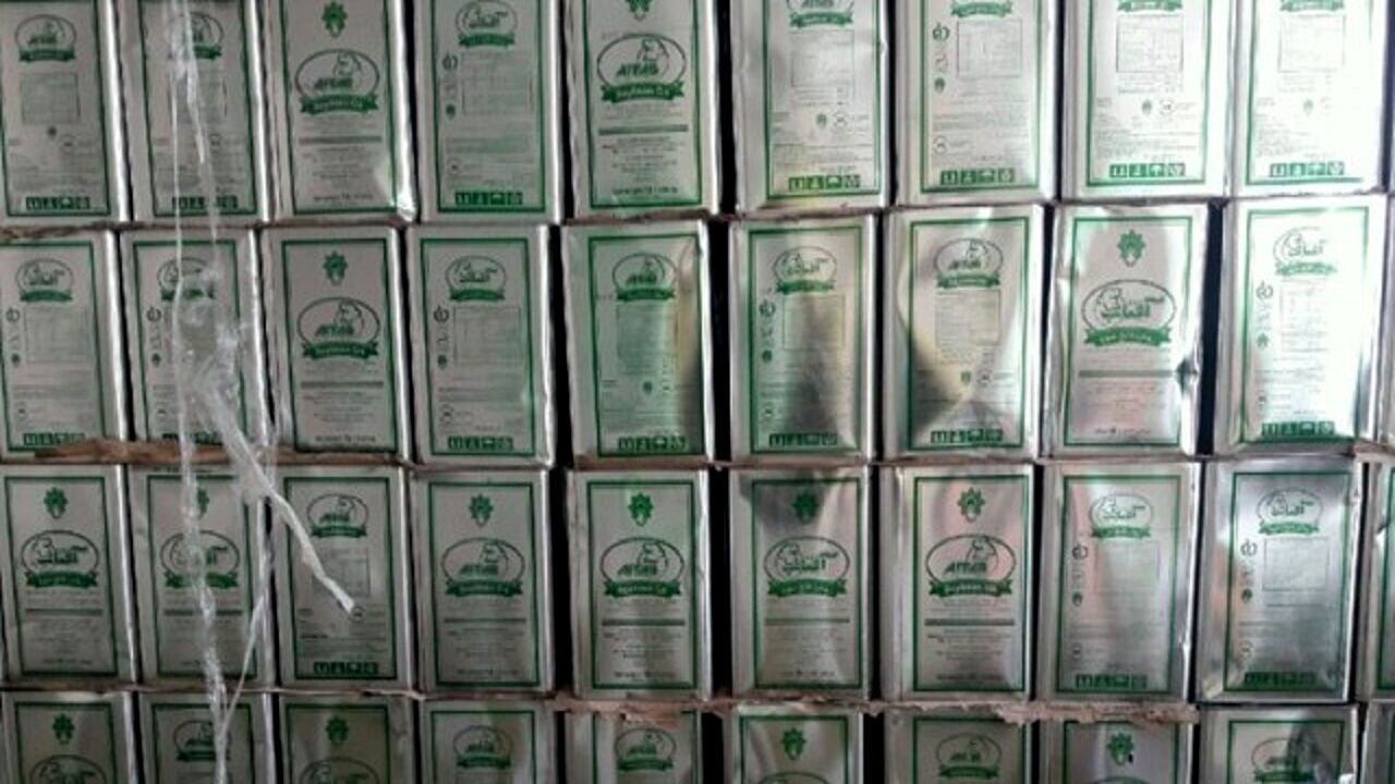 یک میلیارد ریال روغن نباتی از خانه‌ای در مشهد کشف شد