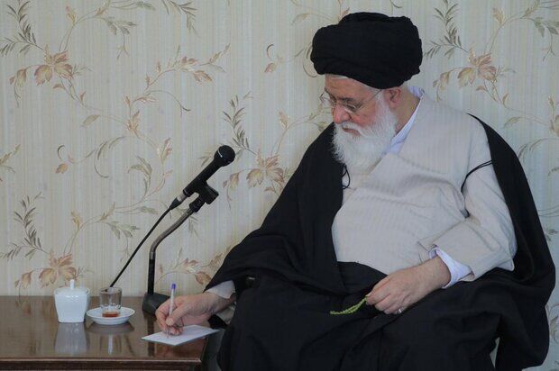 سردار حجازی عمر خود را در دفاع جانانه از حریم حرم ولایت سپری کرد