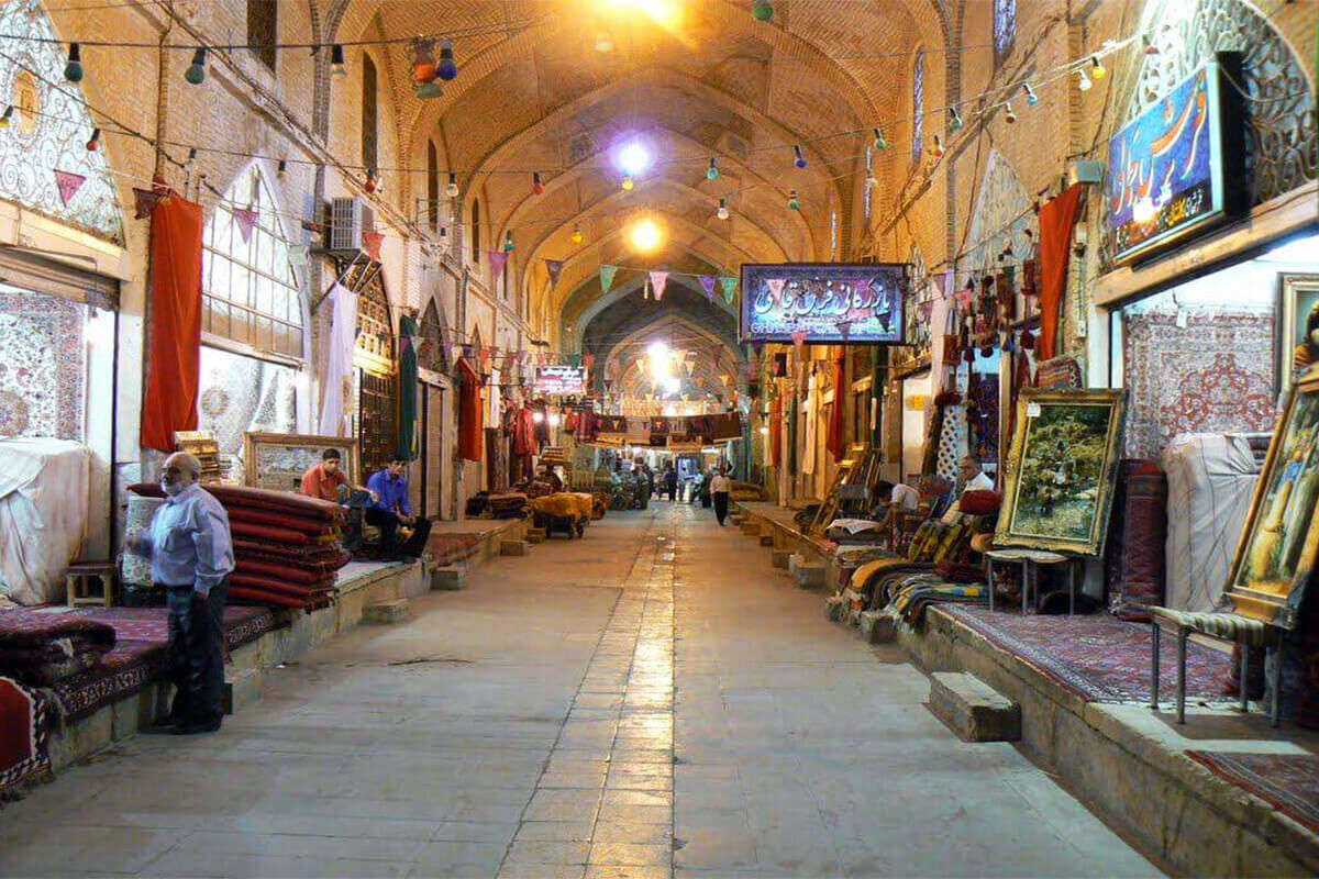 مرمت بازار فرش مشهد آغاز شد