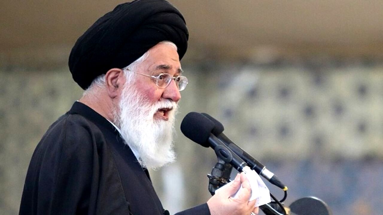 روز قدس به معنای آمادگی همه مسلمانان برای مقابله با کفر است