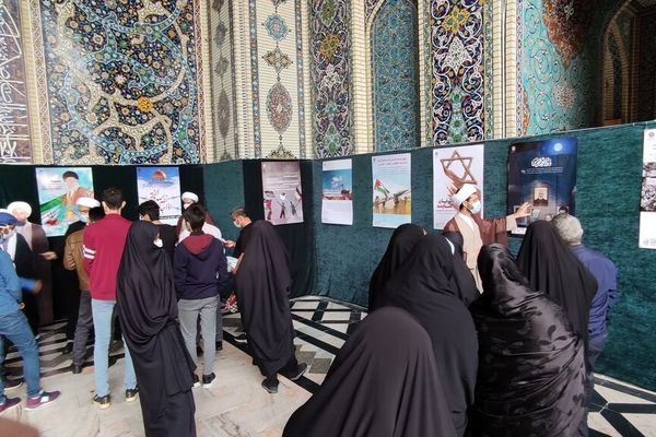 ندای شعار‌های ضداستکباری روز جهانی قدس در حرم امام رضا(ع)