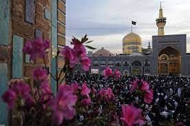 نور اسلام در قلب تاجر آرژانتینی/تاجر آرژانتینی با حضور در حرم مطهر رضوی به دین اسلام مشرف شد