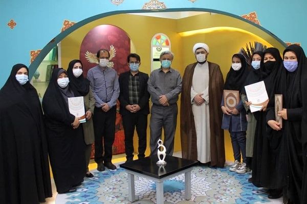 گرامیداشت دختران شهید کابل در ویژه برنامه" جان پدر کجاستی"