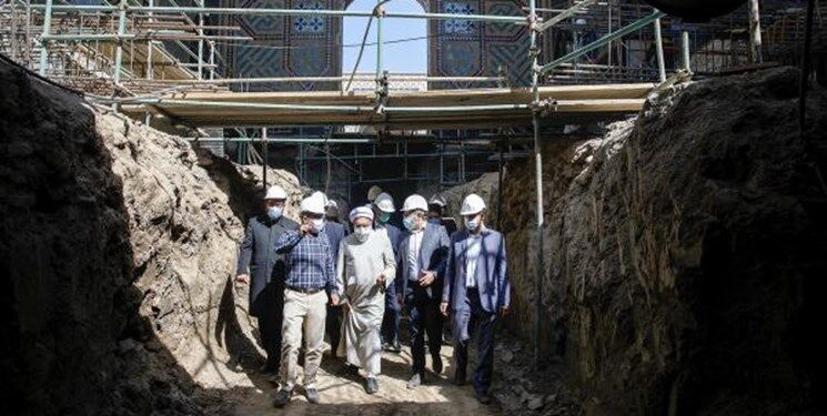 تولیت آستان قدس رضوی از پروژه‌های عمرانی توسعه حرم مطهر بازدید کرد