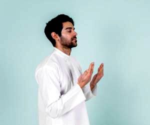 بهترین ذکرها برای استجابت سریع دعا
