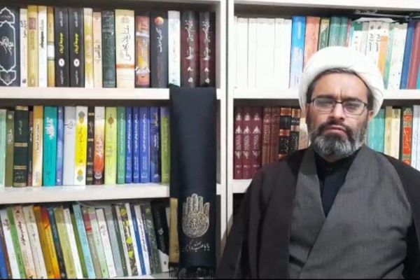 زیارت، خود را در معرض رحمت واسعه الهی قراردادن است