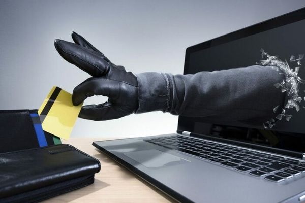 هک اینستاگرام برای کلاهبرداری/ مراقب این دایرکت‌ها باشید!