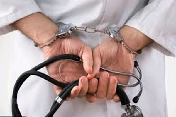 جزئیات بازداشت کفتارهای کرونایی/واکسن تقلبی کرونا چند نفر را راهی بیمارستان کرد