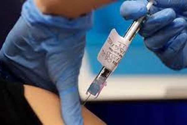 آیا حساسیت‌های دارویی مانع تزریق واکسن کروناست؟