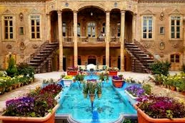 خانه تهرانی ۴۰ ورثه دارد