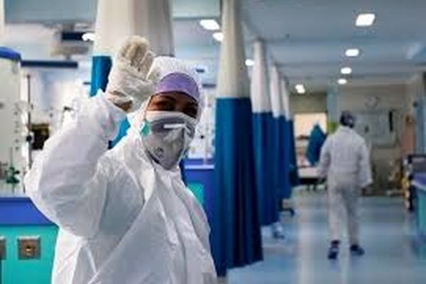 یاری رساندن پزشکان بخش خصوصی به بیمارستان‌ها و مراکز دولتی