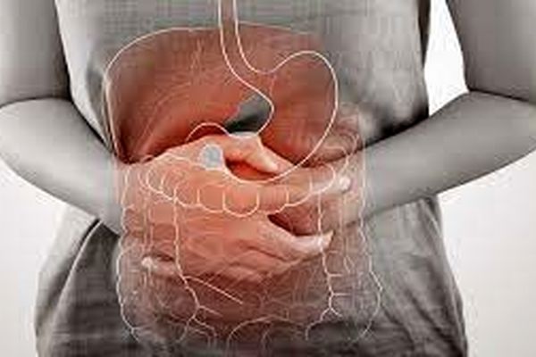 عوارض خطرناک خوب نجویدن غذا در بیماری‌های گوارشی/مصرف بیش از حد نعنا رفلاکس را تشدید می‌کند