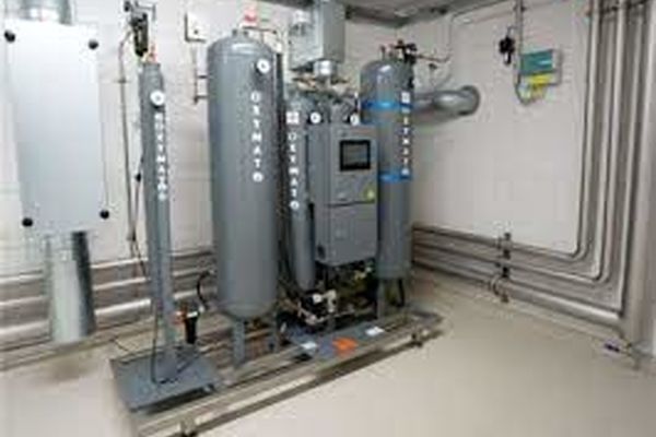 3 دستگاه اکسیژن‌ساز از سوی سپاه در چند بیمارستان مشهد بهره‌برداری شد