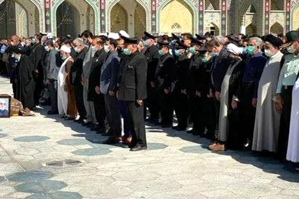 پیکر حاج حیدر رحیم‌پور ازغدی در حرم مطهر رضوی به خاک سپرده شد