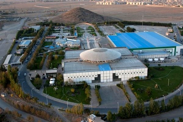 استاندار: ظرفیت تزریق واکسن در خراسان رضوی به ۱۴۰ هزار دُز رسید