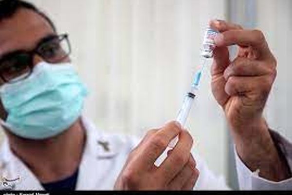 بیماران زمینه‌ای نباید تزریق واکسن را به تعویق بیندازند