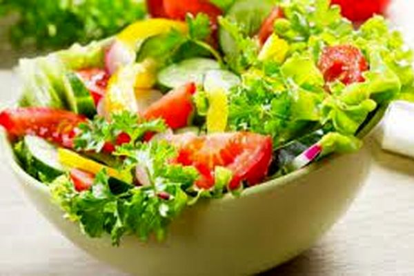 سالاد را قبل غذا یا بعد از غذا بخورم؟