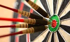 مسابقه عجیب دارت در زیر زمین منزل مسکونی برگزار شد