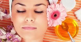 برای شادابی و جوانی پوست خود مصرف این خوراکی ها را کاهش دهید 