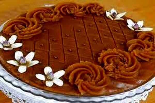 طرز تهیه حلوا 3 آرد مجلسی
