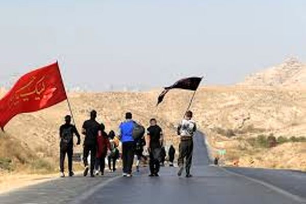 مراکز اسکان اضطراری زائران در پی کاهش هوای مشهد ارائه خدمات می‌دهند