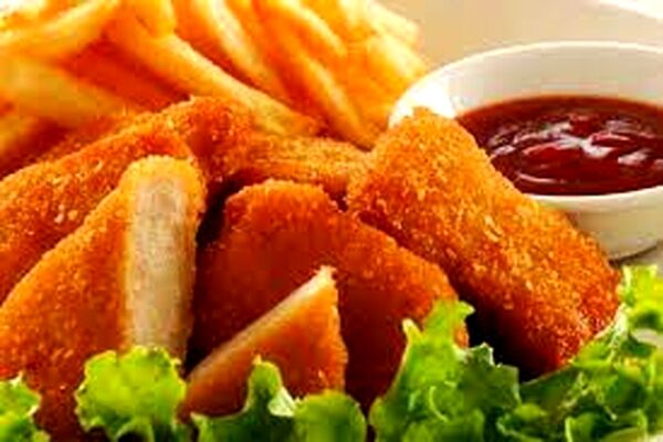 طرز تهیه ناگت مرغ خانگی به همراه تصاویر از مراحل آن