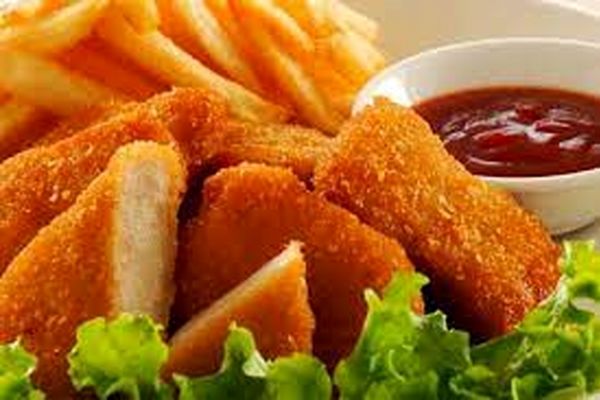 طرز تهیه ناگت مرغ خانگی به همراه تصاویر از مراحل آن