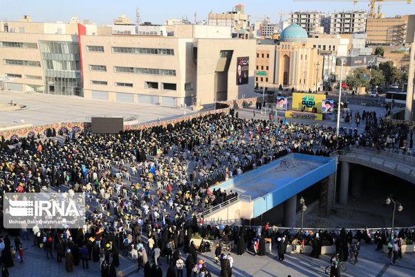 گزارش تصویری اجتماع مردمی بیعت با امام زمان عجه الله در مشهد
