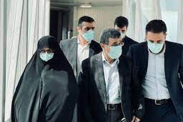 تصاویر جنجالی احمدی نژاد که با همسرش در دوبی به سر می‌برند