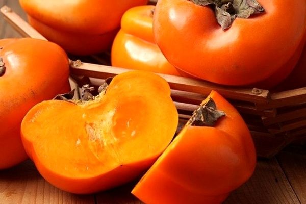 این میوه را بخور، از 10 تا دارو بی نیاز می‌شوی!/میوه شگفت‌انگیز پاییزی