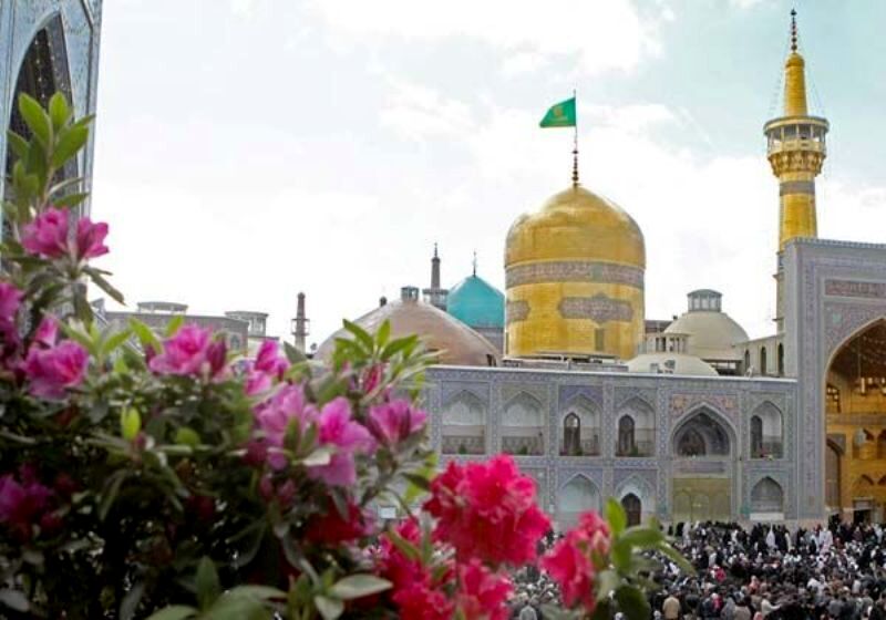 آغاز جشن‌های هفته وحدت در حرم مطهر رضوی