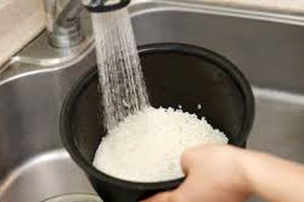 نحوه شستشو و خیساندن برنج برای از بین بردن آرسنیک