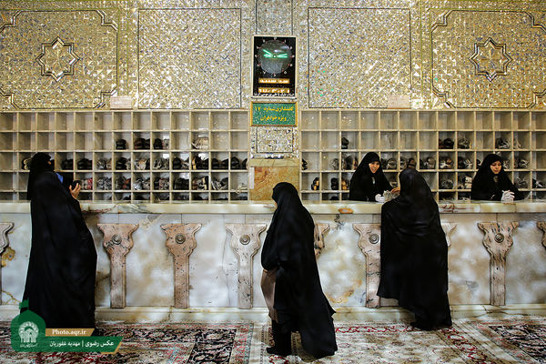 کفشداری‌های حرم رضوی بازگشایی شد