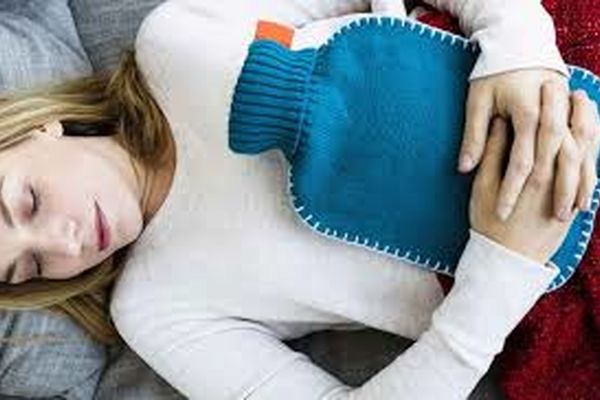 16 درمان خانگی معده درد که معجزه می‌کند