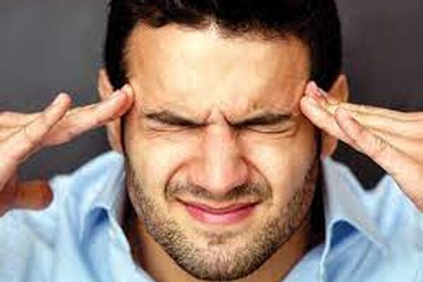 15 راهکار طبیعی برای درمان سردرد میگرنی