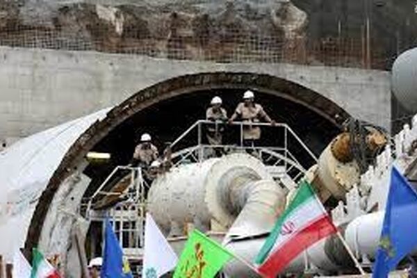 سرعت در اجرای خط سوم قطار شهری مشهد در اولویت است