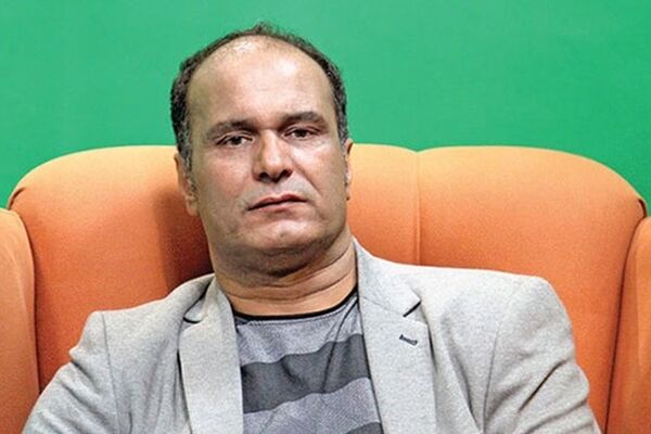 میثاقیان با رابطه وارد تیم پدیده شده است