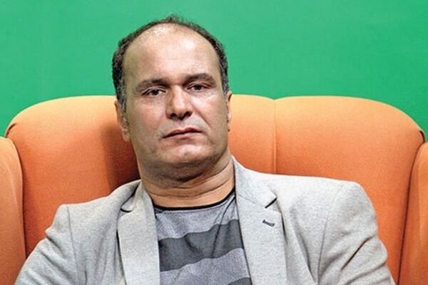 میثاقیان با رابطه وارد تیم پدیده شده است