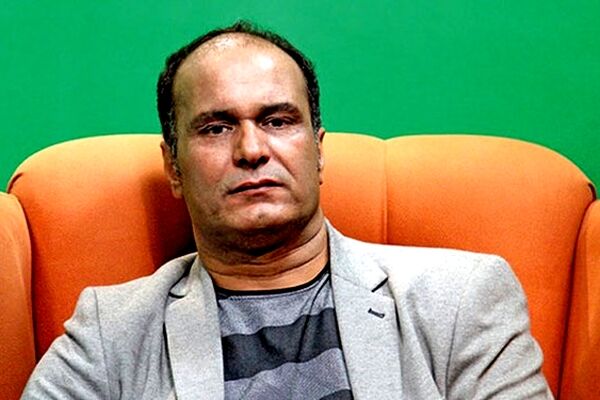 میثاقیان با رابطه وارد تیم پدیده شده است