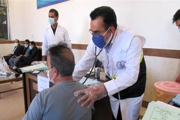 درمان رایگان به همت دانشجویان در حاشیه شهرمشهد