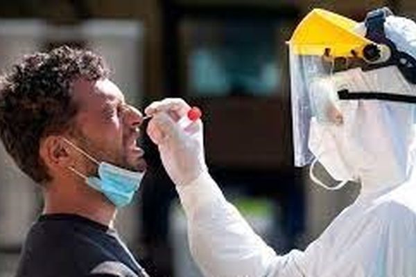 فرودگاه مشهد شاهد 55 مسافر کرونایی از عراق