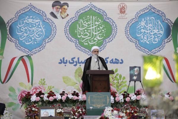 دخیل بودن مردم در تعیین سرنوشت، کرامت به آن‌ها است