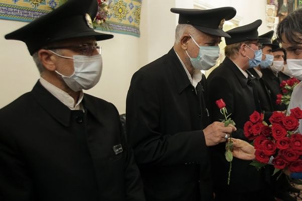 اصحاب رسانه از خادمان امام رضا(ع) تجلیل کردند