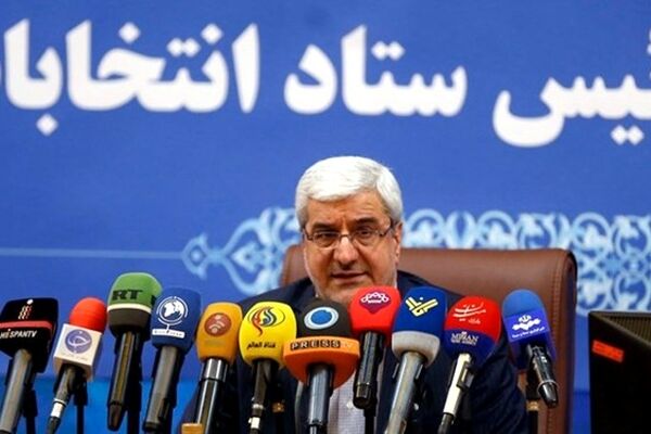عکس گرفتن از تعرفه انتخاباتی، تخلف است