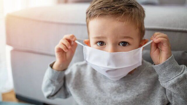 آیا ماسک سیستم ایمنی کودک را تضعیف می‌کند؟