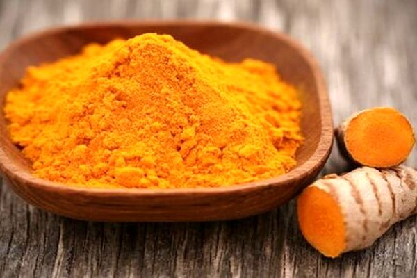 این خوراکی‌ها را نخورید تا کمتر عرق کنید